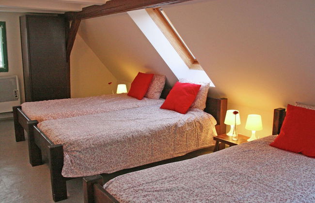 Authentic Holiday Home with Garden near Trutnov - Foto 3