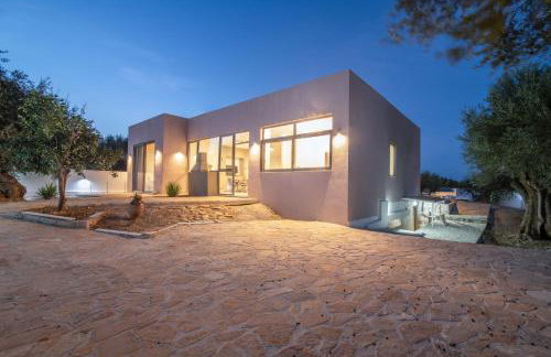 Nopi Exclusive Villa, A Sunlit Retreat by MindYourVilla - Foto 50