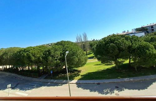 Relax and unwind : pool, garden, beach & city - Foto 23