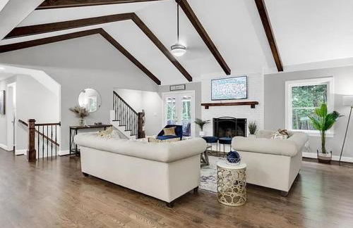 Georgia Lakeside Getaway with Private Pool - Foto 9