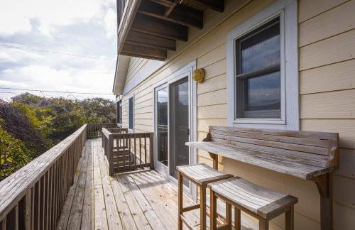 Oceanside Cottage -3BDR 2BA-Walk to Beach! - Foto 31