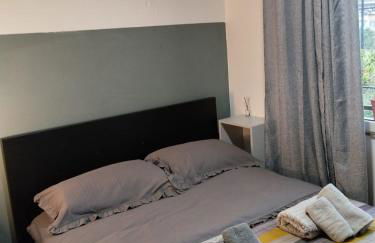 Bilocale con terrazza vista mare e montagna - Foto 12