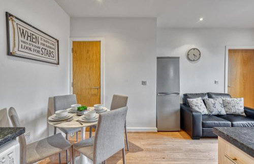 Cosy Central 2-Bed Flat City View & Parking - Foto 8
