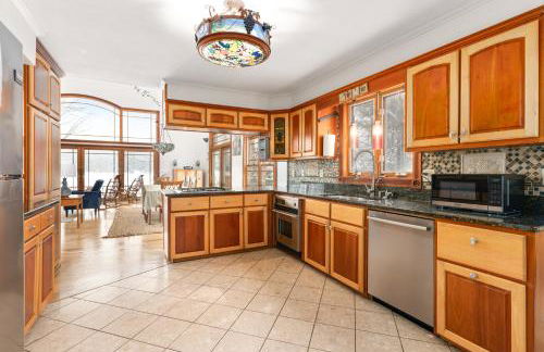 Spacious Lakefront Retreat w/Stunning Views - Foto 24