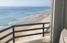 Coastline Penthouse Condo - Foto 10