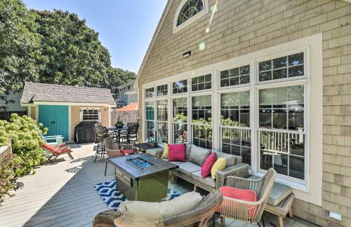 Cape Cod Cottage with Deck, Grill, and Games! - Foto 34
