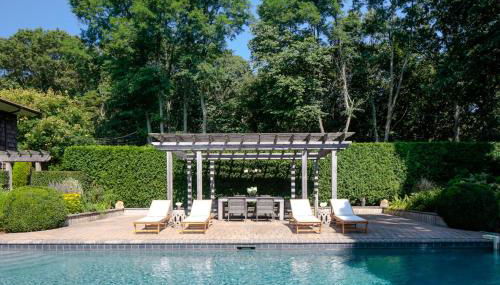 4 Bed 2 Bath - Salt Water Pool Close & Beaches - Foto 2, sunbed, Garden view