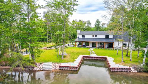 Fire Pit and Lake Views Cozy Crooked River Retreat! - Foto 2