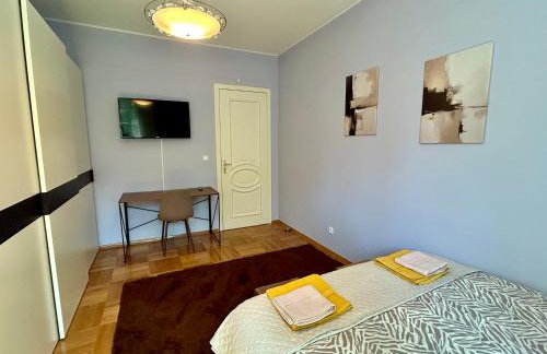 Villa Otolice obok Łowicza, 6 sypialni, balia, sauna, basen, snooker, 50 minut od Warszawy i Łodzi - Foto 5