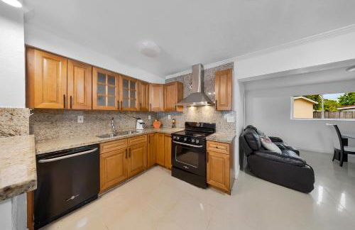 Casa Neisy Florida 10 minutes from Hollywood Beach and Hard Rock Hotel & Casino Hollywood - Foto 10