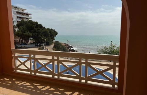 Apartamento de ensueño con vistas al mar by beBalmy - Photo 3