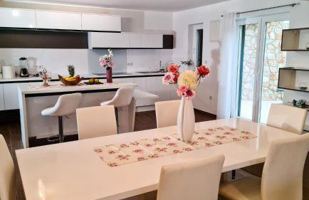 Villa Relax , with seaview and two pools near beach - Foto 37