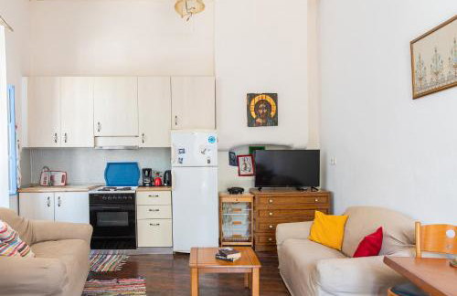 Imerios Nisyrian House - Photo 6