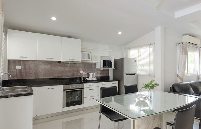 BaanPromphun Pool Villa by BV - Foto 24