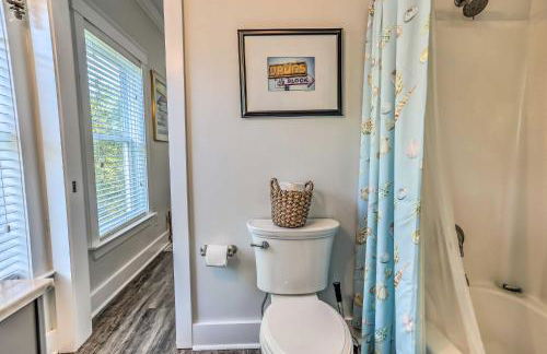 Family Beach Home Walk to N Litchfield Beach - Foto 27