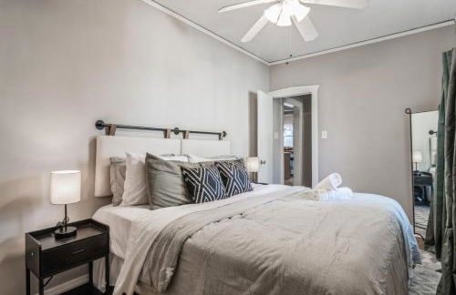 Pearly Gates l 3 Bed l Sleeps 5 l w 2-Car Garage - Foto 10