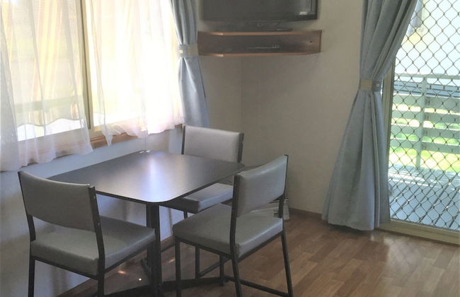 Junee Tourist Park - Photo 43