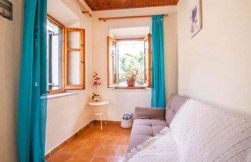 Old Barber Shop by Konnect, 1,2km from Dassia beach - Foto 12