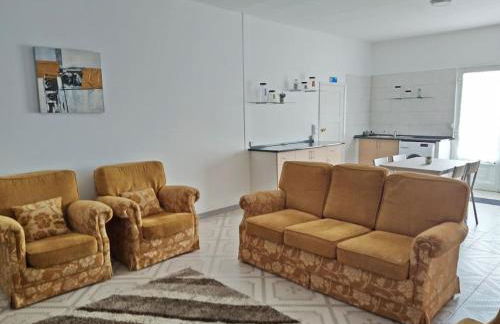 Rua de Baixo Apartments - Photo 22