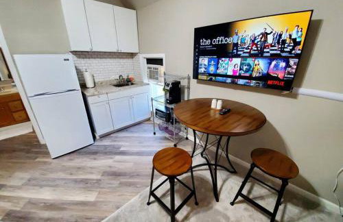 Walkable Cozy Downtown Studio, FREE Bikes to use - Foto 14