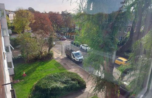 2 bed flat, Bounds Green, Piccadilly line, London N11 - Foto 21