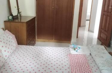 Kamari Beach guest house - Photo 23