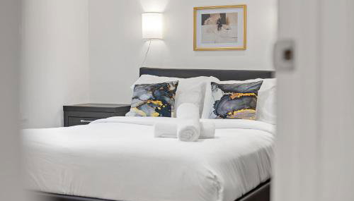 Charming Escape with Hot Tub & Fire Pit Winter Haven! - Foto 5