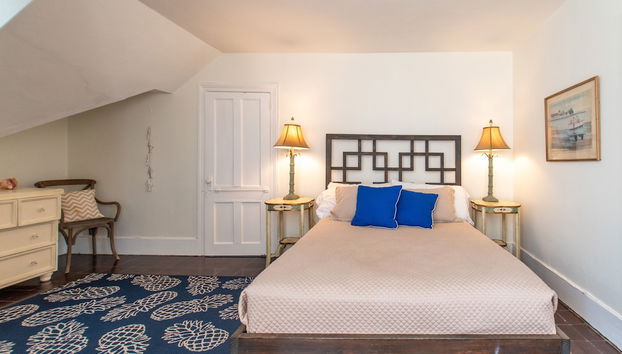 Folly & Guest House 6 Bedroom Home - Foto 3, Habitación