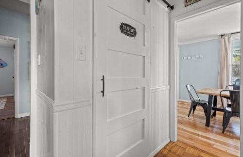 The Great Escape - renovated in-town charm! - Foto 23
