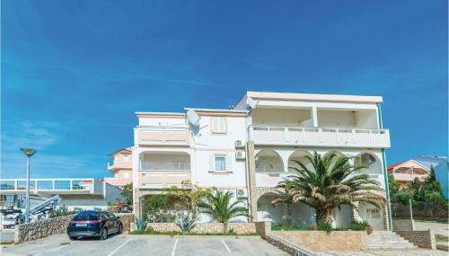 Amazing Apartment In Vidalici With Wifi - Foto 2