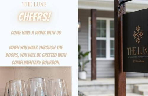 The Luxe/HotTub/Playground/12min KHP/30min Ark - Foto 28