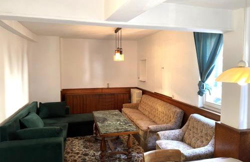 3 Floor XXL House, 7 Rooms, 2 Kitchen, 15 Minutes to Frankfurt, Washing Machine - Foto 58