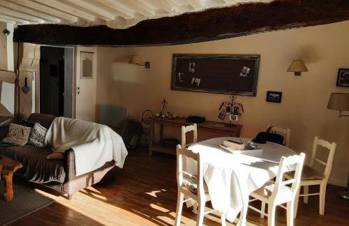 Gite Du Passant Rennais avec balcon sur cour - Foto 3