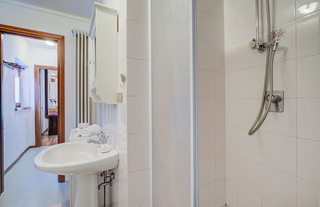 Lidia’s Lodge Apartment - Photo 12