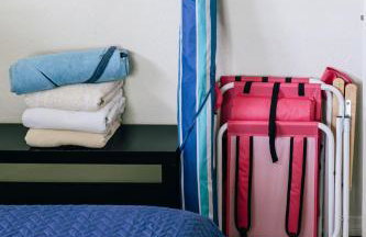 One bedroom private apt 2 blocks to beach King Bed - Foto 18