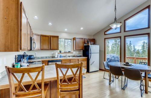 Cozy Mountain House Perfect for Relaxing - Puma's Den - Foto 20