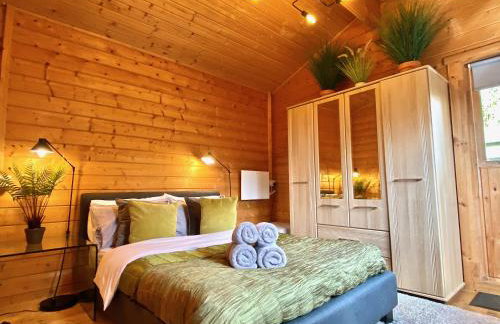 Yealm Cabin Self Catering Log Cabin in Devon with Hot Tub - Foto 19