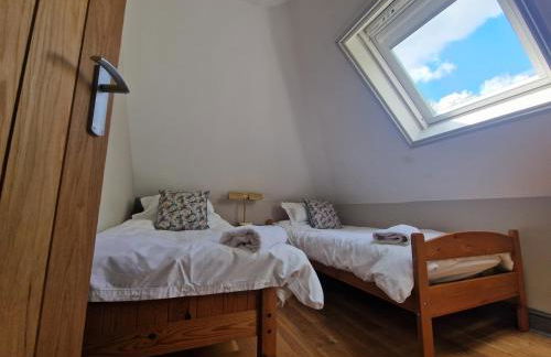 Modernised seven bedroom country house and garden with hot tub - Foto 33