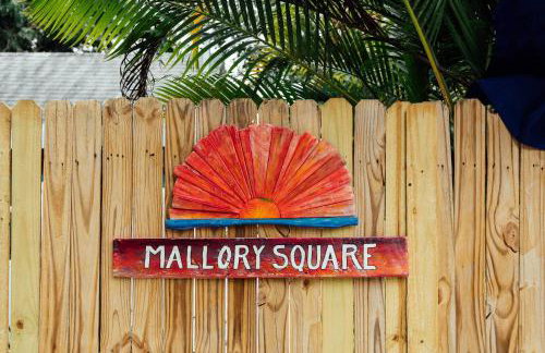 Hemingway KeyWest Vibes-mid term 2BR/1ba | St Pete - Foto 17