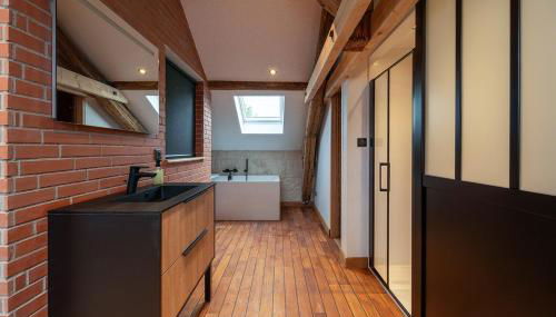 Evasion chic, spa et sauna sous les toits - Foto 3, Shower