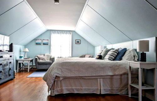 Cozy Waterfront Cottage with Private Beach and Fire Pit Near Gouldsboro, Maine - Foto 13