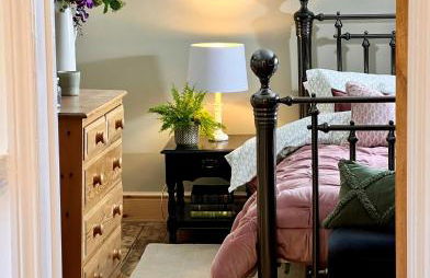 6 Luxury home near family park Pet friendly - Photo 2