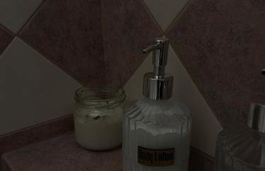 Η Αυλή - Photo 25