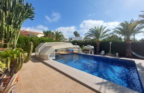 Chalet Los Almendros con piscina privada - Photo 16