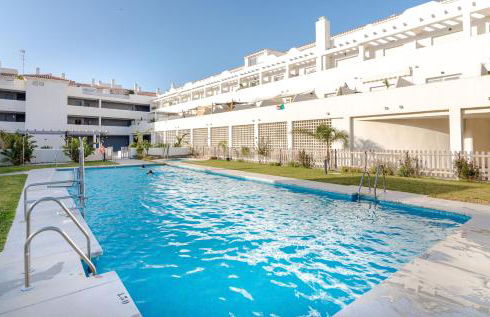 Apt w Beach/Mountain Views, Pool and Parking - Photo 14