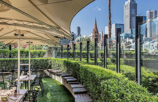 Quay West Suites Melbourne - Photo 67