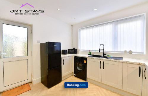 premium Offer for Extended Stays by JMT Stays l Swansea Short Lets and Serviced l With Private Parking - Foto 23