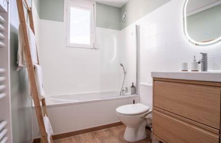 Le Jean Moulin T2 air-conditioned private parking balcony - Foto 37