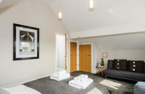 Garden Villa CW70 HOT TUB Lakeside Spa - Foto 28