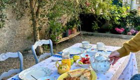 LaPetite Maison Abigail, Peaceful home in Avignon - Foto 3, Garden view